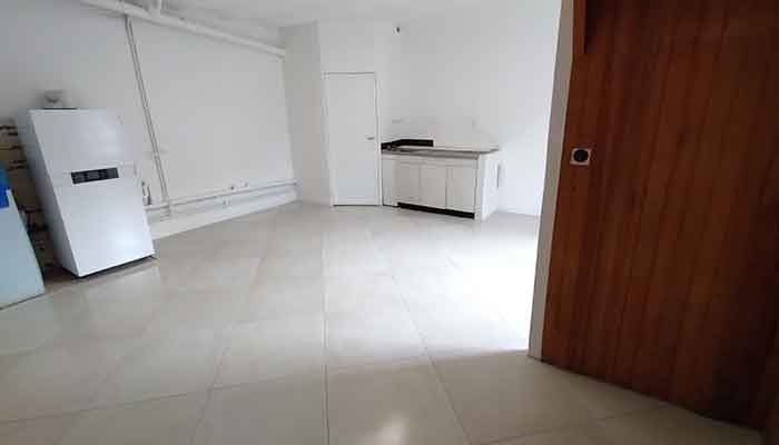 Rafraîchissement d'une maison avant mise en vente à vert